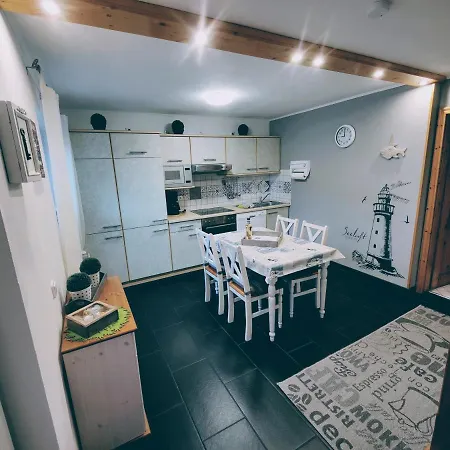 Semesterbostad Rasmussen Tönning